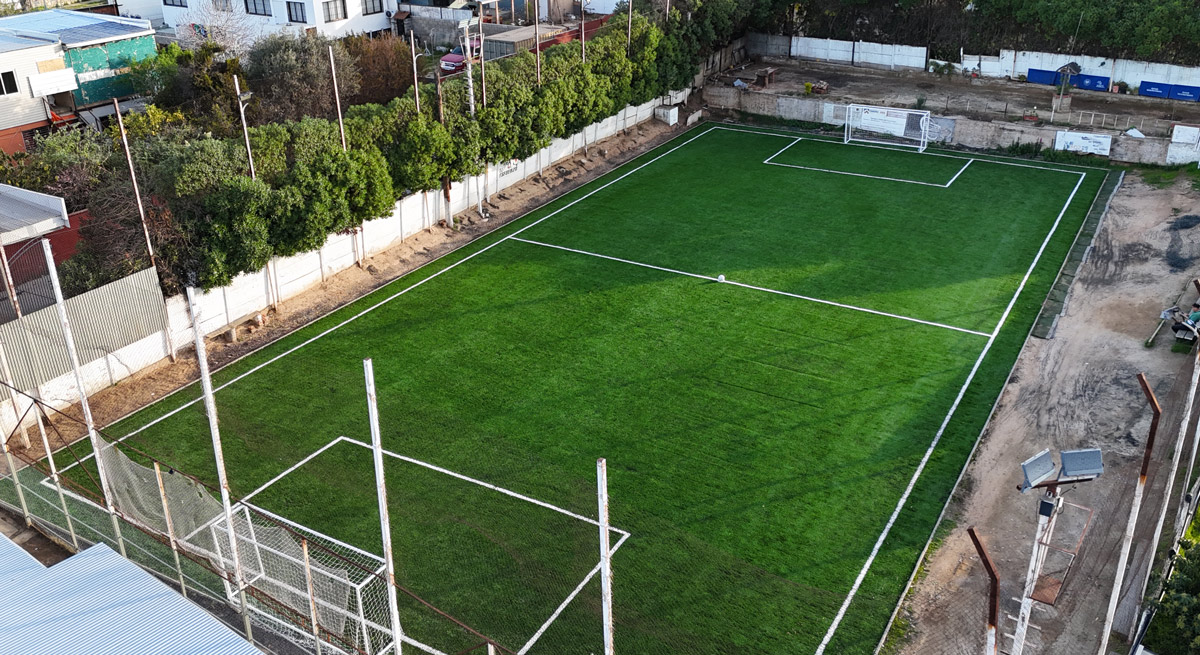 Futbolistas en acción
