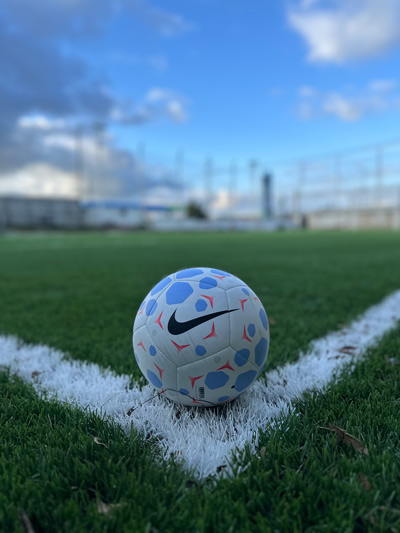 Familia disfrutando un cumpleaños